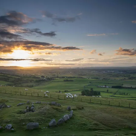 Loughcrew Megalithic Hostel-2